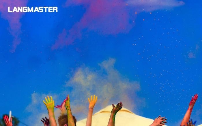 Bảng màu sắc đa dạng tượng trưng cho từ vựng tiếng Anh về màu sắc