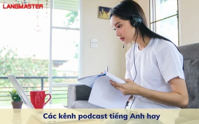 Các kênh podcast tiếng Anh phổ biến hiển thị trên màn hình máy tính bảng