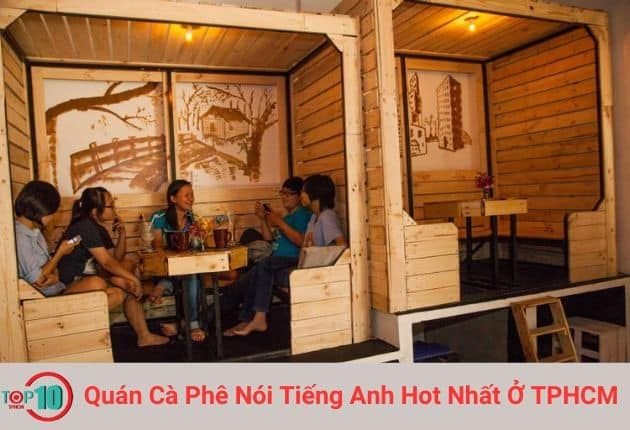 Các khu vực chủ đề tại Cross Border Cafe