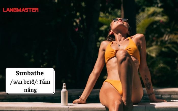 Các từ vựng tiếng Anh quan trọng để miêu tả đặc điểm mùa hè nóng bức