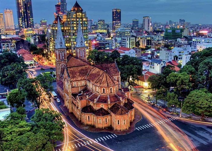 Góc chợ Bến Thành, biểu tượng văn hóa và thương mại của Sài Gòn