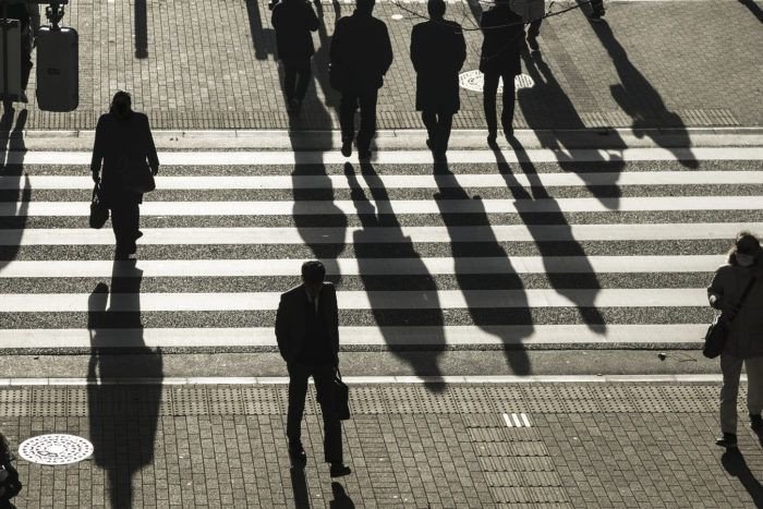 Hiểu rõ Shadowing là gì để áp dụng phương pháp luyện nói tiếng Anh hiệu quả