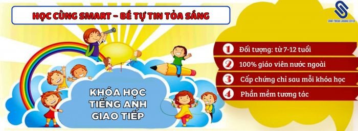 Học sinh học tiếng Anh trên máy tính