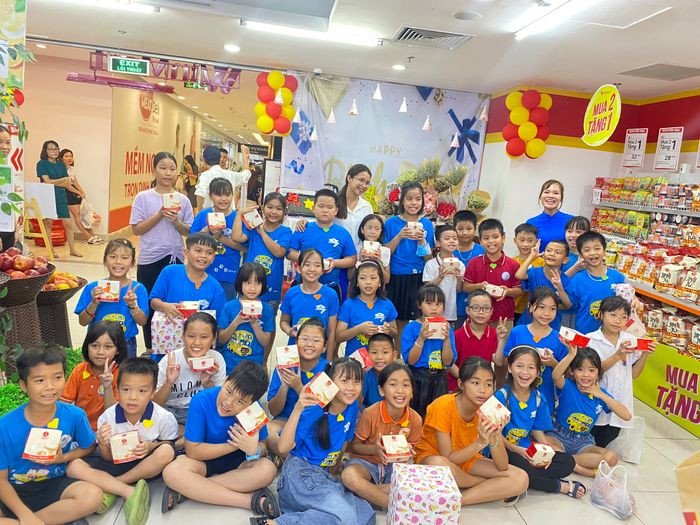 Học viên tham gia các hoạt động tiếng Anh