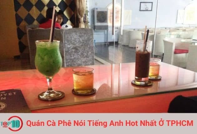 Không gian Café Vọng Nguyệt