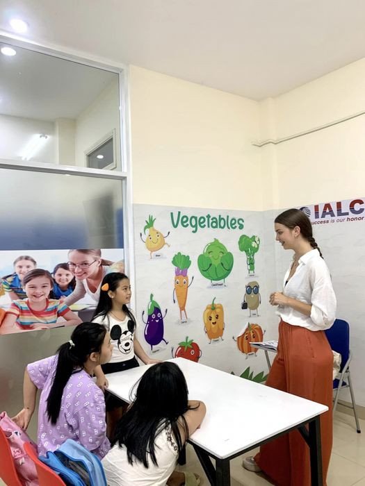 Không gian học tập thân thiện tại trung tâm Anh ngữ IALC Quy Nhơn.