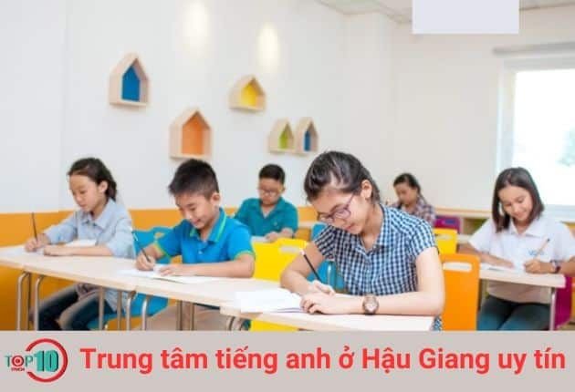 Không gian học tiếng Anh tại Ngoại Ngữ Âu Việt Hậu Giang