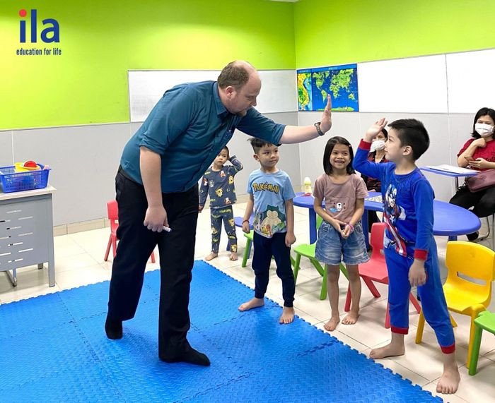 Kích thích niềm đam mê tiếng Anh cho trẻ tại ILA Hải Phòng