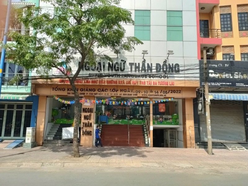 Lớp học sôi động tại Trung tâm Ngoại ngữ Thần Đồng Quận 12
