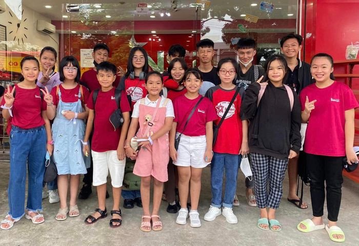 Lớp học tiếng Anh tại Nhơn Trạch với giáo viên nước ngoài