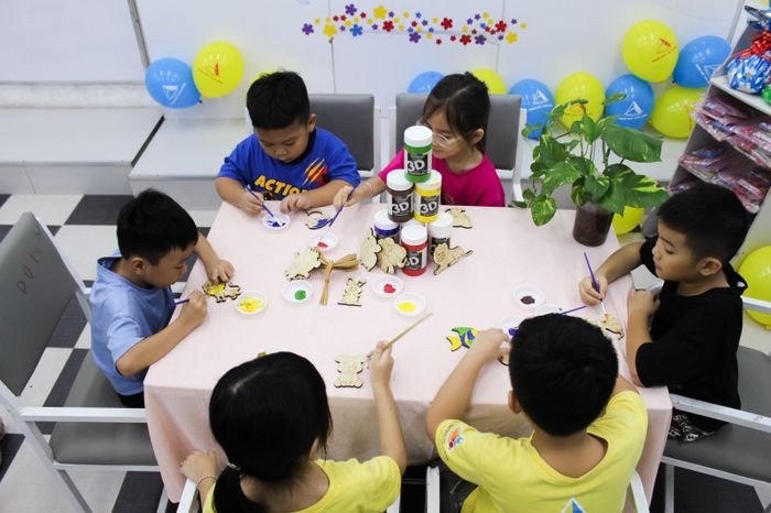 Lớp học vui vẻ tại Ngoại ngữ Thần Đồng Quận 8