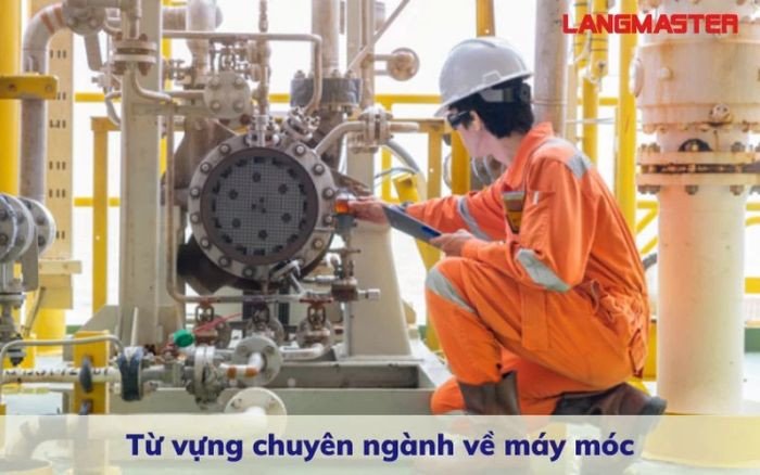 Máy móc công nghiệp hiện đại trong ngành cơ khí, thể hiện sự đa dạng của thiết bị cơ khí và ứng dụng từ vựng tiếng Anh chuyên ngành cơ khí.