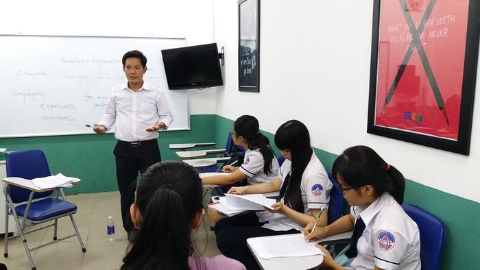 Môi trường học tập hiện đại tại Trung tâm Ngoại ngữ và Tin học Tây Bắc Củ Chi