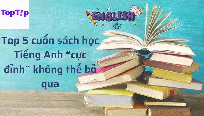 Người đang đọc sách ngữ pháp tiếng Anh