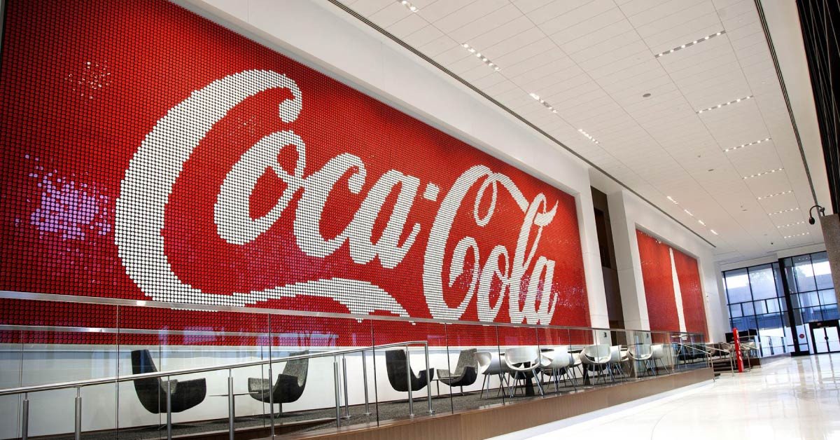 Tập đoàn đa quốc gia và sự thay đổi của doanh nghiệp nhỏ trong Writing Task 2 chủ đề Business