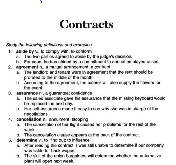 Trang sách hiển thị danh sách từ vựng trọng tâm trong 600 Essential Words for the TOEIC