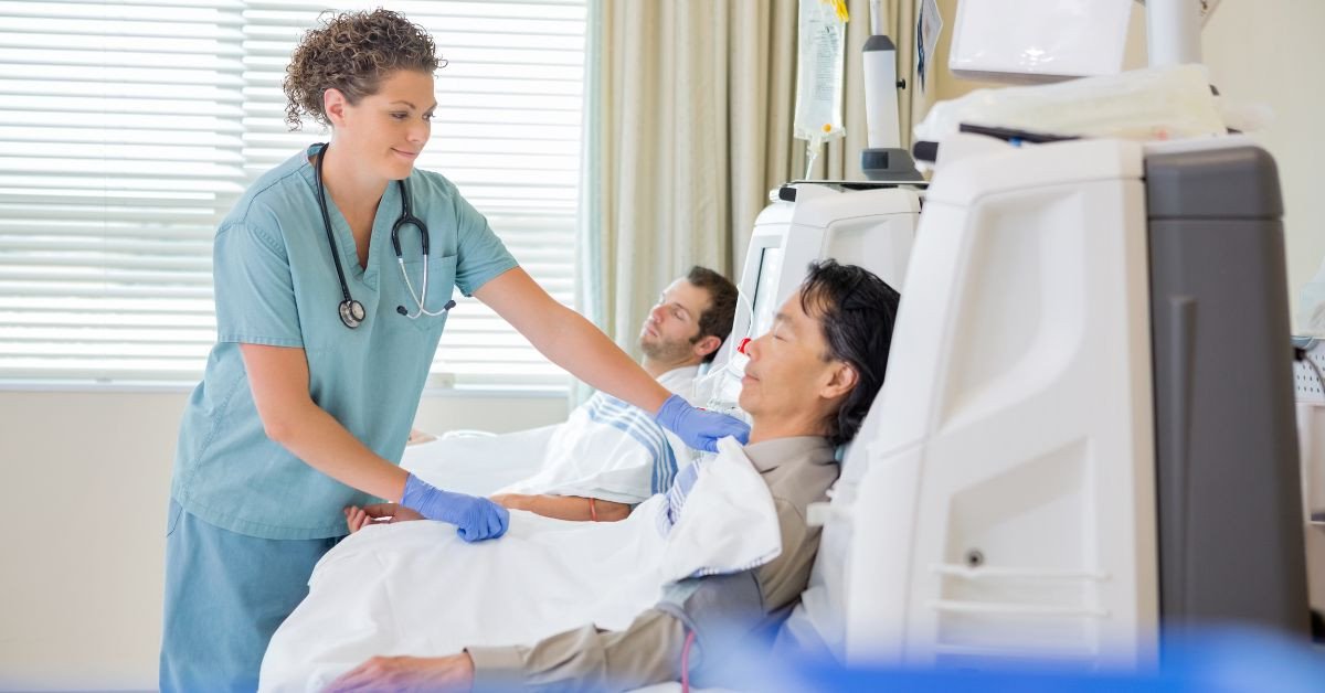 Y tá là những thành viên không thể thiếu trong lĩnh vực chăm sóc sức khỏe.